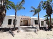 VENTA FINCA CON DISE?O CONTEMPOR?NEO AL NORPONIENTE DE...