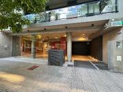 VENTA GRAN MONOAMBIENTE BALCON Y COCHERA CUBIERTA