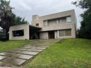 VENTA HERMOSA CASA 4 DORMITORIOS 4 BAÑOS CAÑUELAS COUNTRY