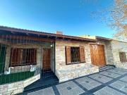 VENTA CASA APTA CREDITO 3 DORMITORIOS, GODOY CRUZ