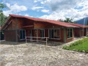 Venta hermosa Casa Campestre en Vega de Ostos, Fusagasugá