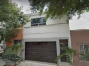 VENTA HERMOSA CASA EN IGNACIO LUIS VALLARTA EXCELENTE...