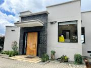 Venta Hermosa Casa en la Estrella