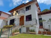 VENTA CASA EN SANTA SOFIA 5h/4b/3pe JV