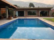 VENTA HERMOSA CASA RODEADA DE JARDINES EN CASUARINAS SURCO VENTA HERMOSA CASA RODEADA DE JARDINES EN CASUARINAS SURCO