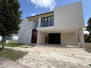 Venta Hermosa Residencia a estrenar en privada Yucat?n...