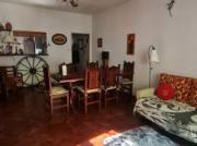 VENTA IMPECABLE DEPARTAMENTO AL FRENTE, TRES DORMITORIOS...