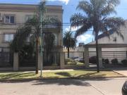 VENTA IMPECABLE DEPARTAMENTO AMOBLADO Y COCHERA CENTRO...