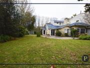 Venta importante chalet en Los Troncos