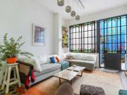 VENTA IMPORTANTE PH 5 AMBIENTES V. URQUIZA