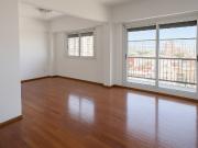 Venta Las cañitas 3 ambientes +Dependencia +Coch