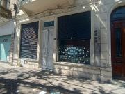 VENTA LOCAL + CASA A RECICLAR ABASTO