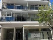 Venta. Local comercial Centro. Con cochera Balcarce... Venta. Local comercial Centro. Con cochera Balcarce...