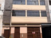 Venta Local Comercial + Departamentos en Edificio de 4 Pisos