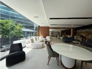 Venta. Local Comercial Dúplex. 800m2. 2B/10P. Urb. La...