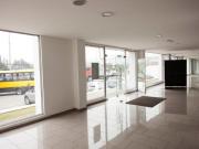 Venta Local Comercial en terreno de 3.286 m2 con dos...