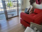 Venta Local comercial y 2 dptos en calle San Martin,...