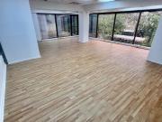 VENTA Local Comercial/Oficina de 120 m2, Metro Los Leones