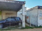 Venta Lote 7,50 x 46 con 2 casas de 3 y 2 amb