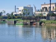 VENTA, LOTE A LAGUNA, PUEBLOS DEL PLATA, VILLALOBOS al 100