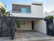 VENTA MAGNÍFICA CASA 3 RECÁMARAS CON ALBERCA Y EQUIPADA... VENTA MAGNÍFICA CASA 3 RECÁMARAS CON ALBERCA Y EQUIPADA...