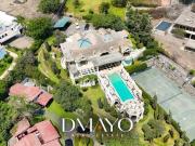 Venta Majestuosa Mansión en Casuarinas: Confort de Clase...