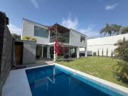 Venta moderna casa en condominio Urb. Alameda de la...