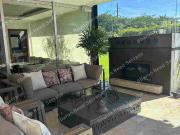 Venta moderna y amplia casa en Jardines de Jardines de...