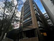 Venta moderno apto 5º piso Edificio River Side, barrio...