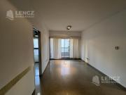 Venta Moderno Departamento 3 Ambientes en Zona Plaza...