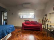 Venta – Monoambiente 27m2 amoblado con cocina separada...
