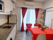 VENTA Monoambiente amueblado / balcón y baulera