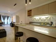VENTA MONOAMBIENTE DIVISIBLE CON PATIO V. URQUIZA