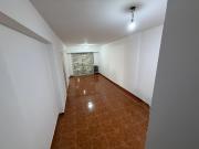 Venta Monoambiente en Balvanera con balcón