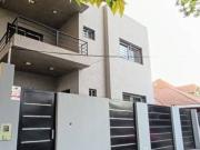 Venta o alquiler de Casa a estrenar. 4 plantas, full...