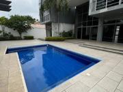 Venta o Alquiler de Casa en Samborondón Urb. Isla Sol...