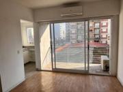 Venta o Alquiler de gran mono ambiente con cocina separada