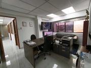 ALQUILER DE OFICINA 75M2 EN CHACAO