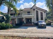 Venta ó Permuta Por Casa En Armenia Una Casa De Lujo En...