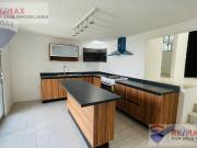 Venta o Renta de casa en condominio, Los Cizos,...
