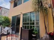 Venta o Renta de casa en fraccionamiento, Chipitlán,...