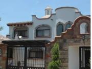 VENTA O RENTA DE CASA EN FRACCIONAMIENTO LA JOYA, CUERNAVACA