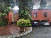 VENTA O RENTA DE MAGNÍFICA Y SEÑORIAL RESIDENCIA EN CLUB...