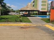 VENTA O TRASPASO FRACC. REAL DEL PALMAR PLANTA BAJA 2...