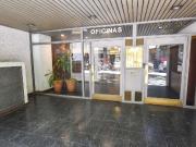 VENTA OFICINA AL FRENTE CON COCHERA CENTRO