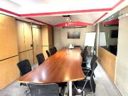 VENTA Oficina amoblada zona Tribunales