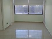 Venta Oficina piso 2, 50 mts2, cocina, tres espacios...