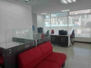 OFICINA EN VENTA AMOBLADA SECTOR PLAZA ARGENTINA. QUITO