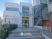 VENTA OFICINA y COCHERA Barrio