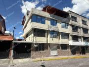 OPORTUNIDAD EN VENTA CASA DE TRES PISOS CON LOCALES...